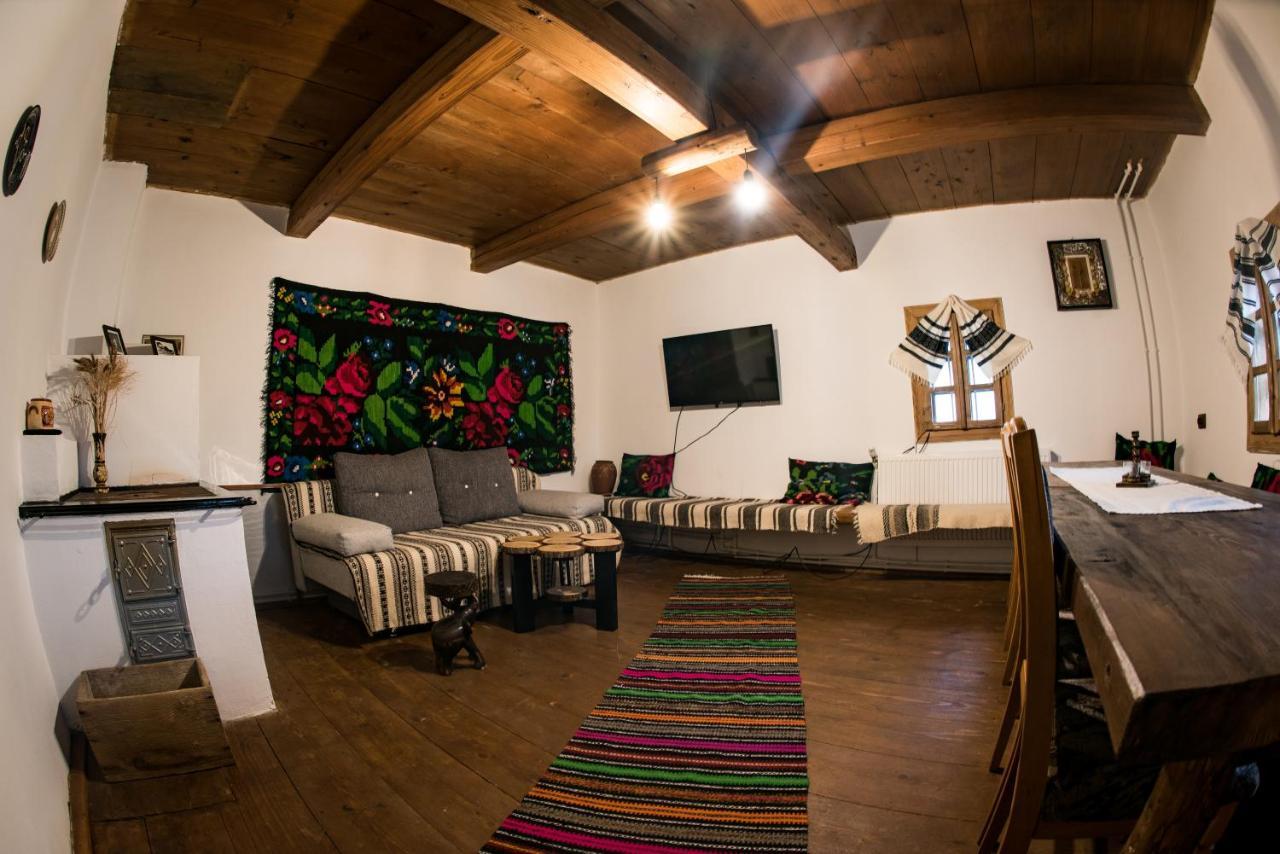 Casa Strabunicului Hotel Partestii de Sus  Exterior photo