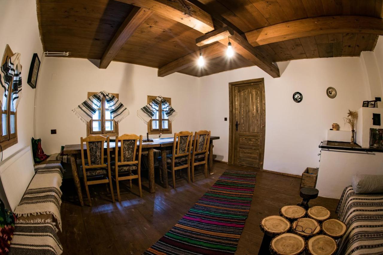 Casa Strabunicului Hotel Partestii de Sus  Exterior photo